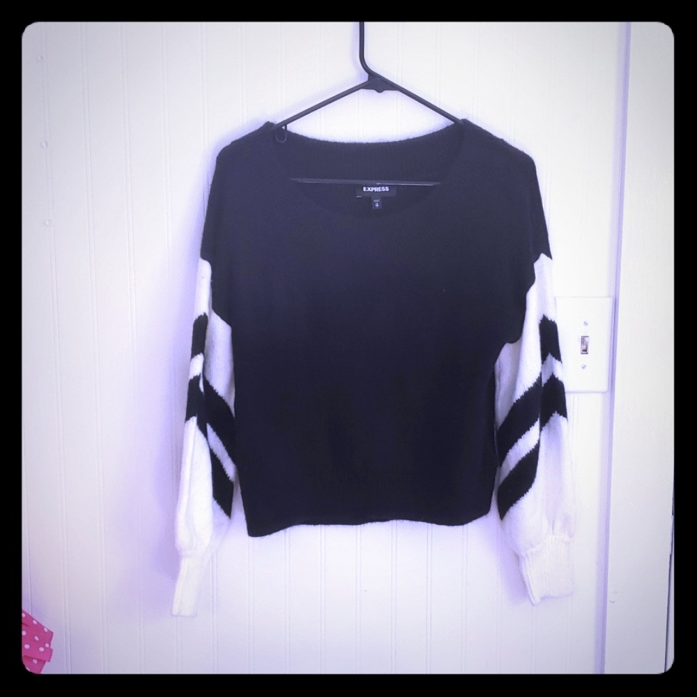 Express sweater - Picture 1 of 3